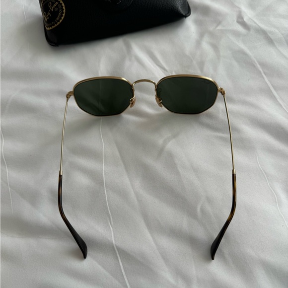 Ray-Ban Hexagonal Aviator Sunglasses - Picture 3 of 7